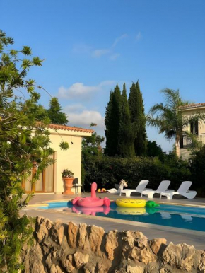 Villa Sunny Karina